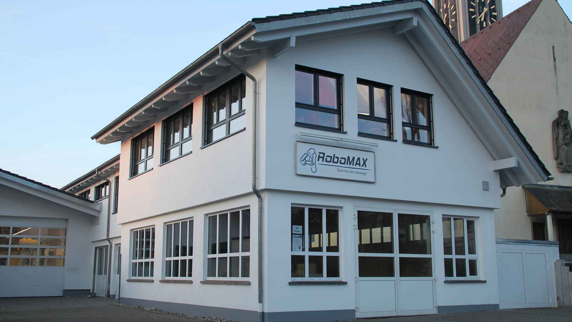 RoboMAX Firmengebäude